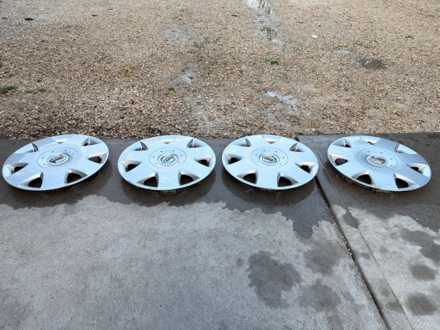 Nissan 15" dsztrcsk olcsn