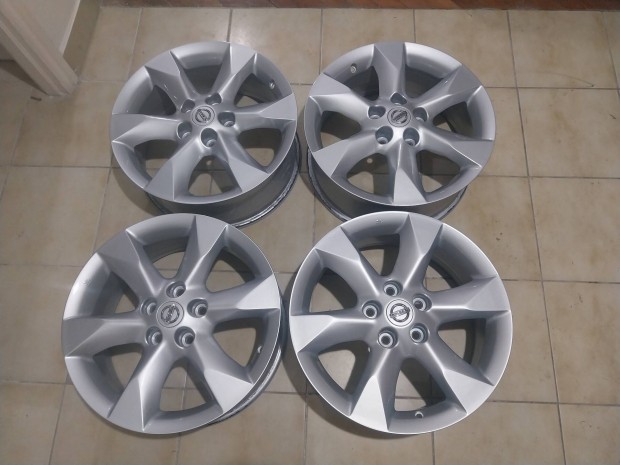 Nissan 17 alufelni 7jx 17" felni
