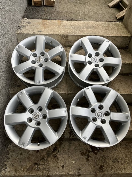 Nissan 17 col 5x114,3 gyri alufelni