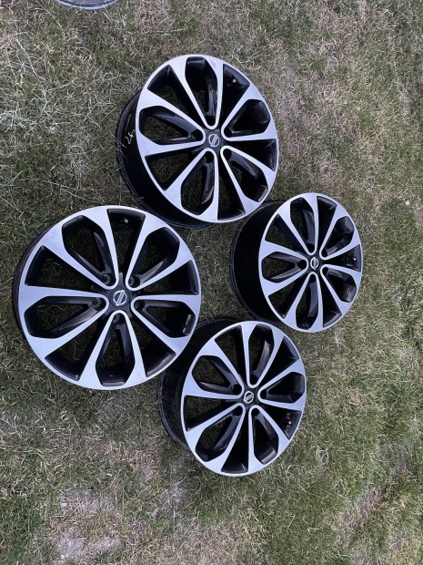 Nissan 18" 5x114,3 alufelnik