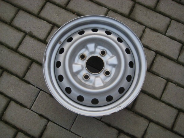 Nissan 4x114.3  14-es lemezfelni