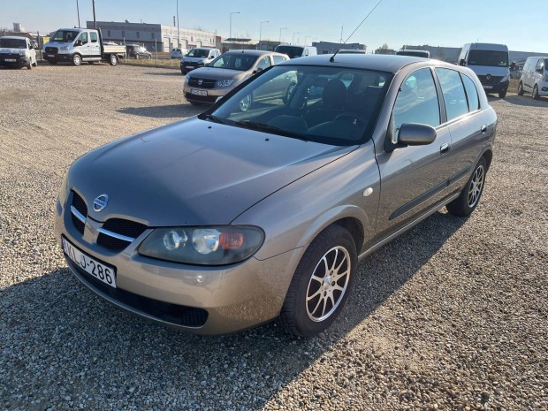 Nissan Almera 1.5 Acenta Plus (P2) Digitális klíma