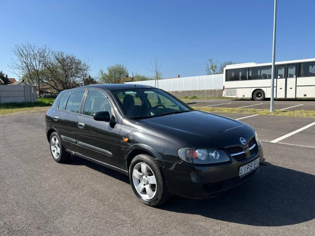 Nissan Almera 1.5 Visia