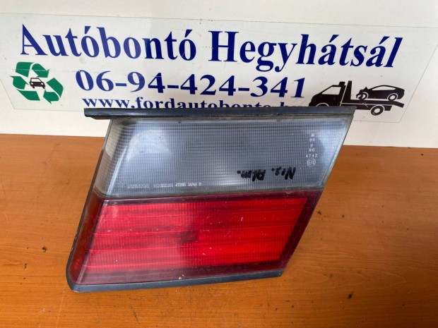 Nissan Almera I jobb hátsó belső lámpa