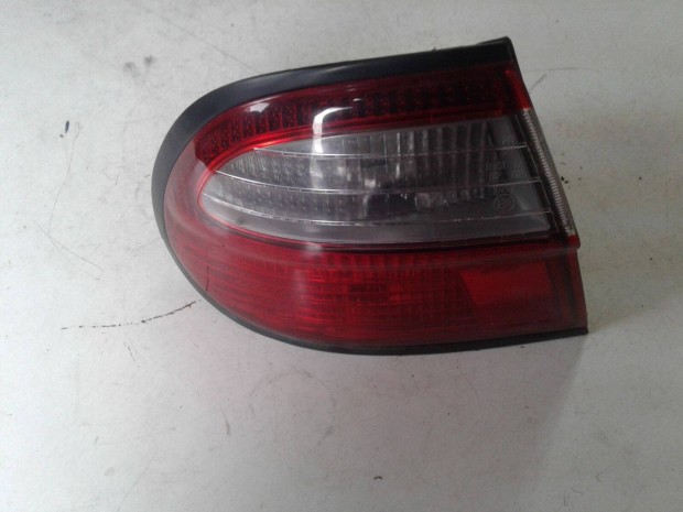 Nissan Almera N15 1.4i (2000)bal hátsó lámpa