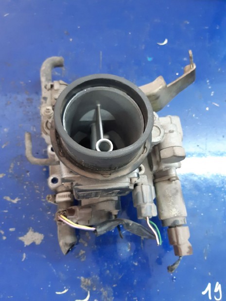 Nissan Almera N15 Fojtószelep