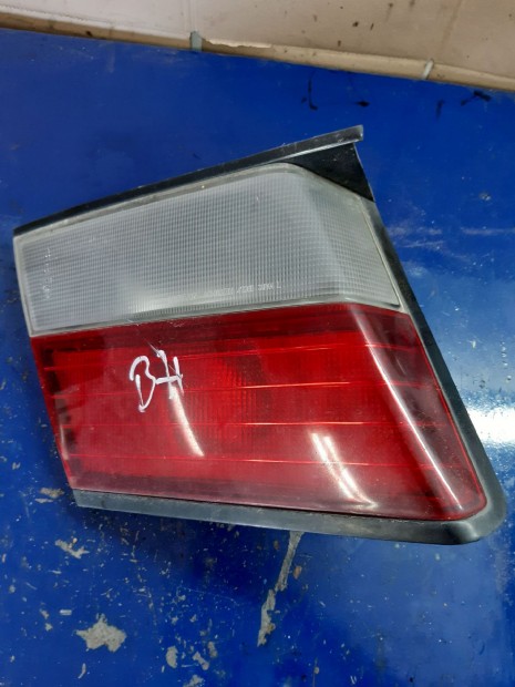 Nissan Almera N15 Jobb Hátsó Lámpa