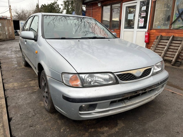 Nissan Almera N15 (1999) 1.4i GA14 Alkatr�szek #M3649