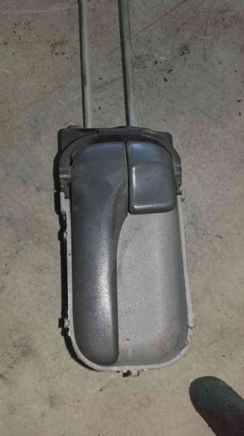 Nissan Almera N16 Bal Belső Ajtókilincs