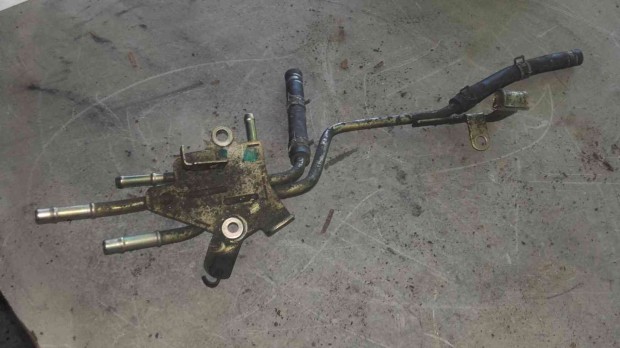 Nissan Almera N16 Üzemanyag Cső