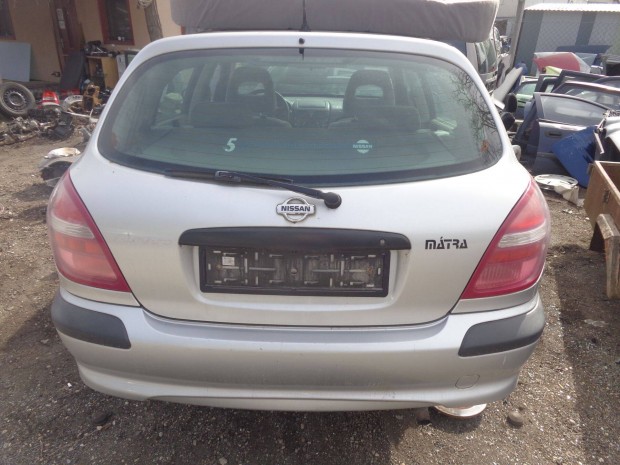 Nissan Almera N16 csomagtrajt