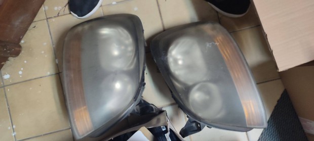 Nissan Almera Tino els lmpa