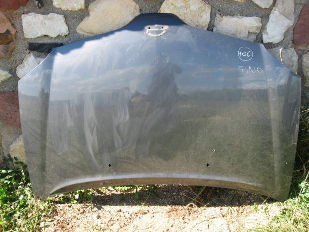 Nissan Almera Tino motorhztet gptet