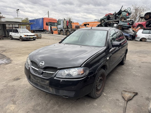Nissan Almera alkatrészek