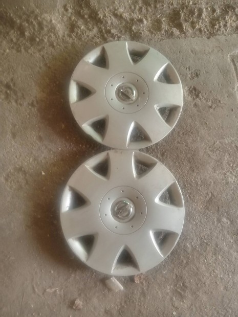 Nissan Almera disztrcsa
