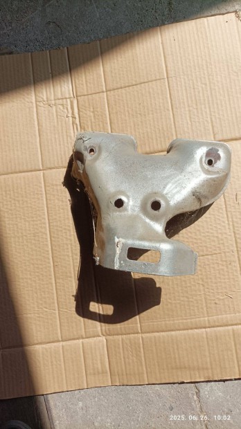 Nissan Almera h�v�d� burkolat N16 Almera Qg15