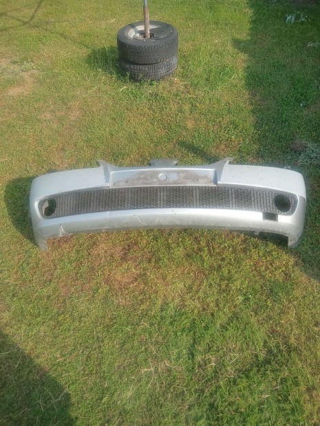 Nissan Almera lökháritó