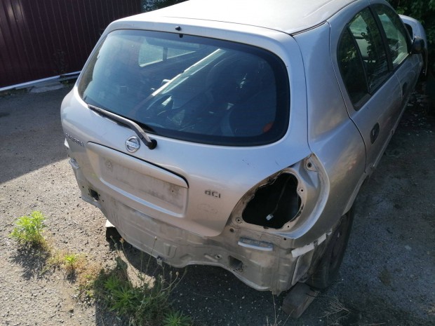 Nissan Almera n16 1.5 dci bontott alkatrészek