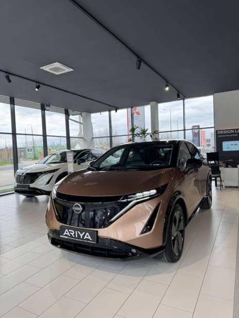 Nissan Ariya 87kWh Evolve 22 kW fed�lzeti t�lt�...