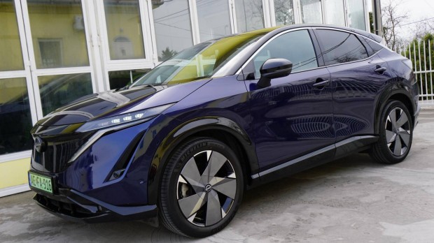 Nissan Ariya 87kWh Evolve Magyarorsz�gi! Els� T...
