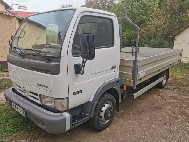 Nissan Cabstar 143.000 km-rel