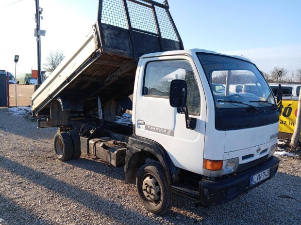 Nissan Cabstar 3.0 TD E 110.35 Htra billencs.F...