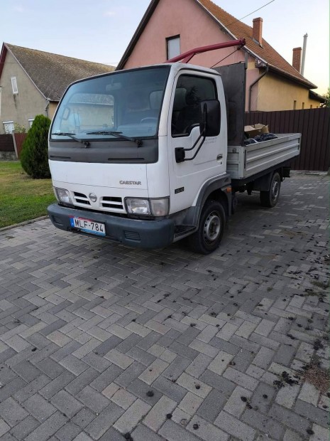 Nissan Cabstar 