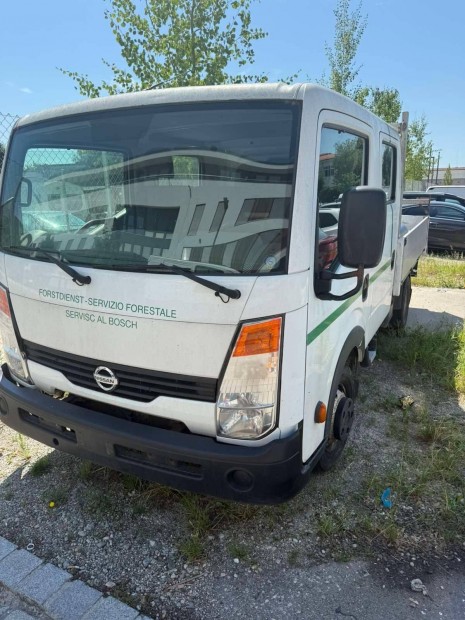 Nissan Cabstar bontott alkatrszei