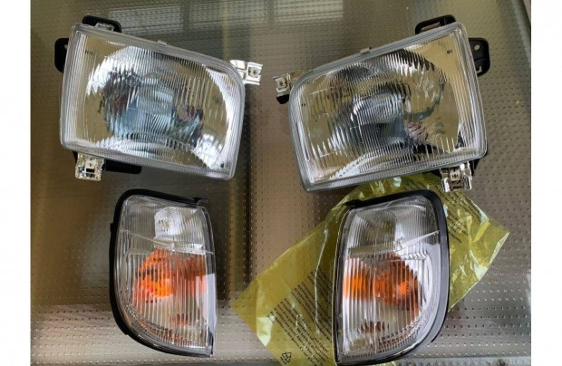 Nissan D22 Navara alkatrészek, új irányjelző index lámpa