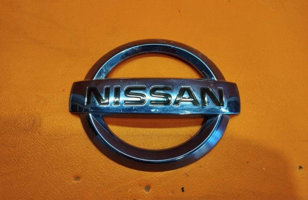 Nissan E NV200 emblma (M.12)
