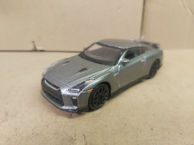 Nissan GT-R Modell aut Stt szrke szn modell aut 1:43