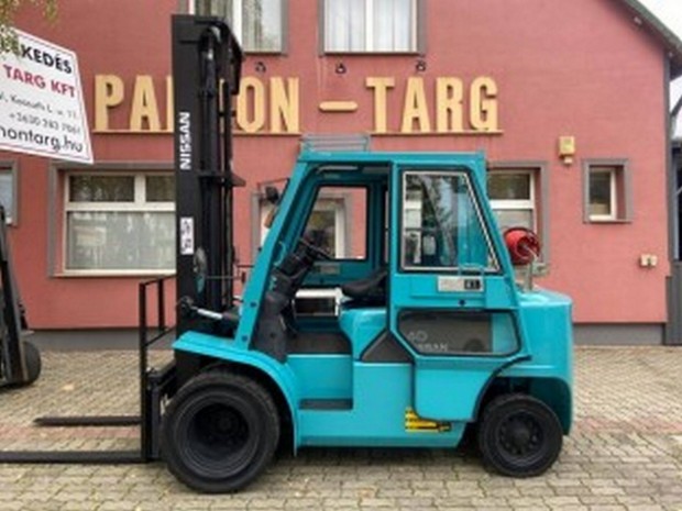 Nissan J1F4A40D Hasznlt Targonca /1347/