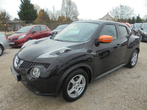 Nissan Juke 1.2 DIG-T Tekna EURO6 Szervizknyves
