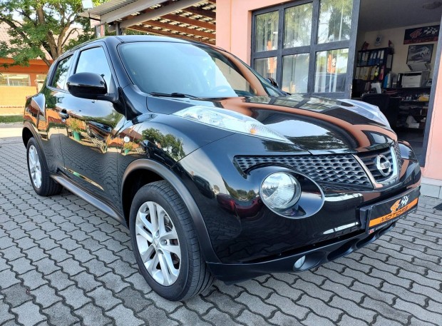 Nissan Juke 1.6 Tekna Gyári Fényezés.Key-Less.K...