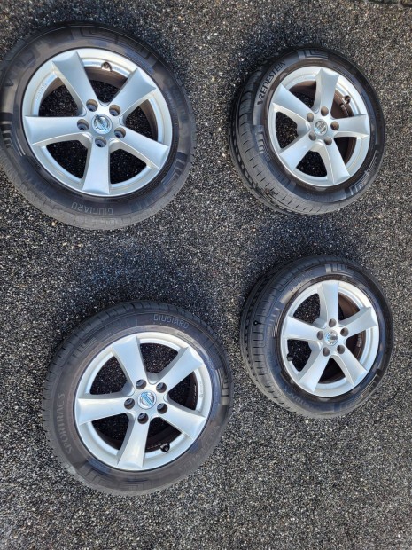 Nissan Juke Leaf Quashqai alufelni 5x114,3 + nyri gumi 205/55 R16