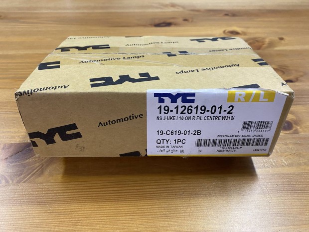 Nissan Juke Tyc 19-12619-01-2 ködzárófény ködlámpa hátsó lámpa új