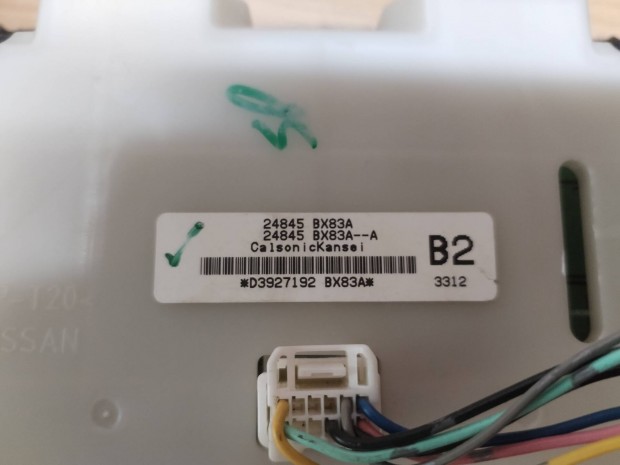 Nissan Juke klímavezérlő.