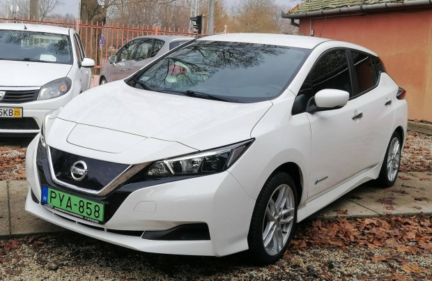 Nissan Leaf Acenta 40kWh (Automata) E-Ped�l.-Te...