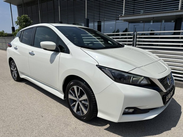 Nissan Leaf Acenta 40kWh (Automata) Fehér Gyöng...