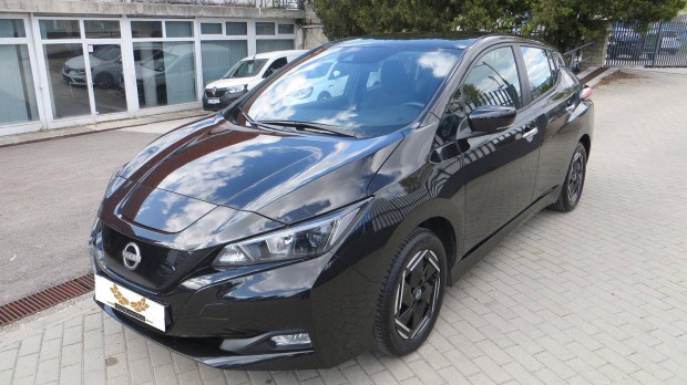 Nissan Leaf Acenta 40kWh (Automata) Megkmlt ...