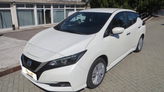 Nissan Leaf Acenta 40kWh (Automata) Megkímélt S...