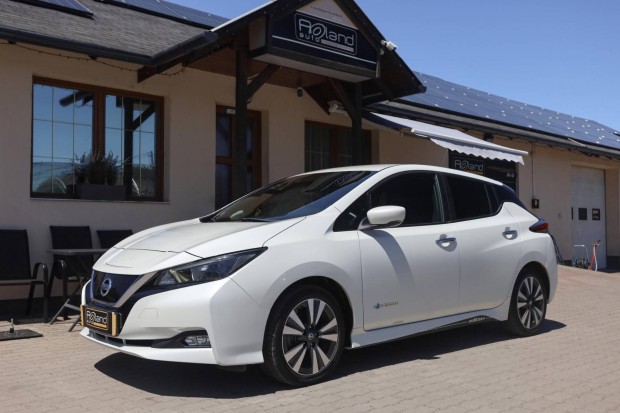 Nissan Leaf Acenta 40kWh (Automata) Mo-i - Való...