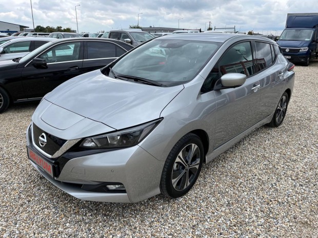 Nissan Leaf N-Connecta 40kWh (Automata) 360Kamr...