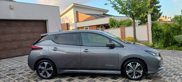 Nissan Leaf N-Connecta 40kWh (Automata) 360 KAM...