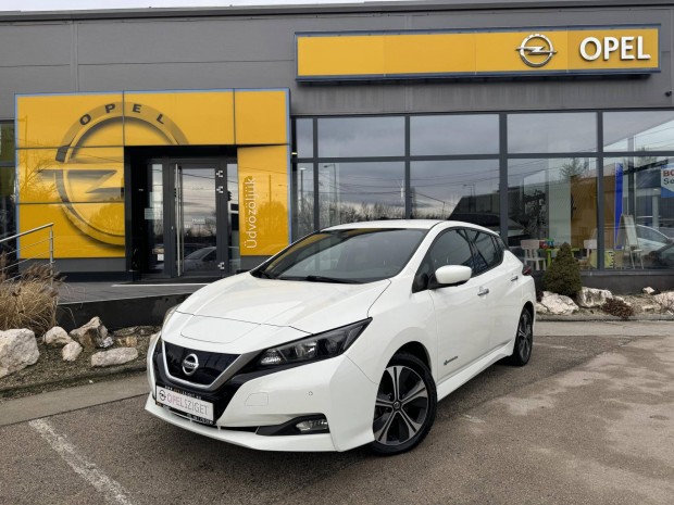 Nissan Leaf N-Connecta 40kWh (Automata) fs! M...