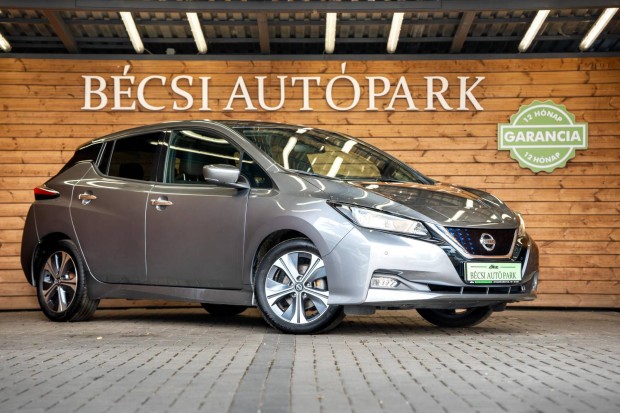 Nissan Leaf N-Connecta 40kWh (Automata) Gyri G...