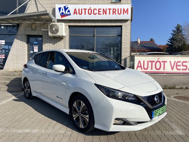 Nissan Leaf N-Connecta 40kWh (Automata) Magyar-...
