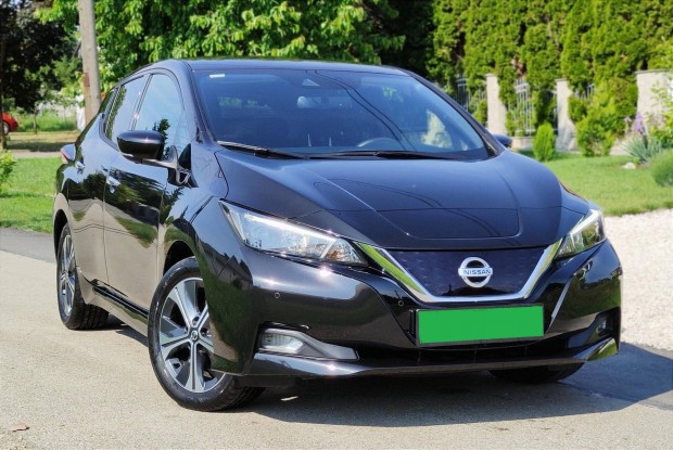 Nissan Leaf N-Connecta 40kWh (Automata) Törésme...