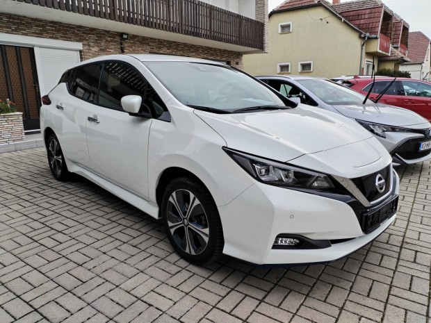 Nissan Leaf N-Connecta e+ 62kWh (Automata) 3 v...