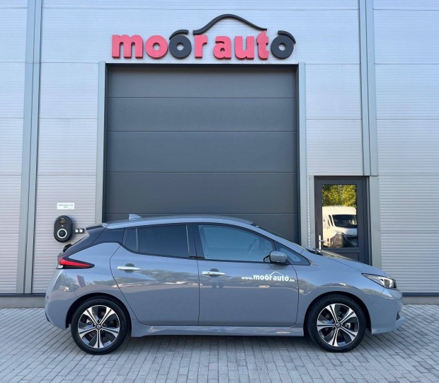Nissan Leaf Tekna 40kWh (Automata)